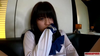 작은 가슴을 가진 18세 일본 소녀는 손가락 빌어 먹을과 섹스 토이로 오르가즘을 분출합니다. 학교 코스프레 의상을 입은 아시아 소녀는 아마추어 비디오에서 입으로 제공합니다. 마오 7 OSAKAPORN.